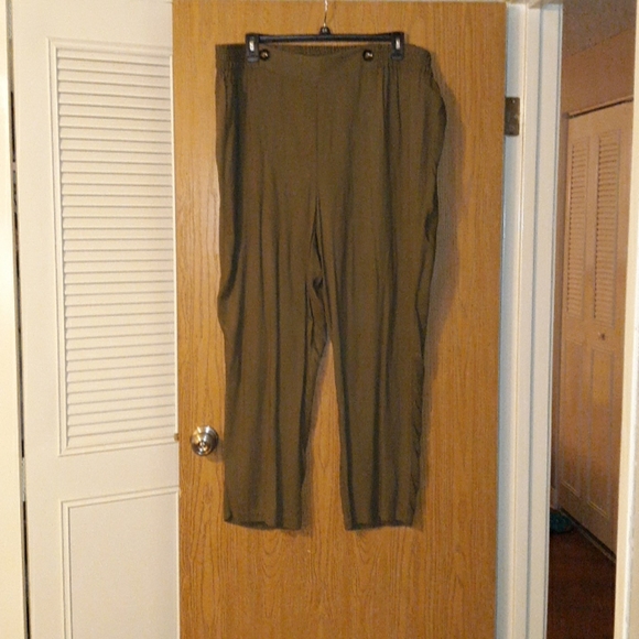 Ophelia Roe Olive Flowy Pants - Picture 1 of 3
